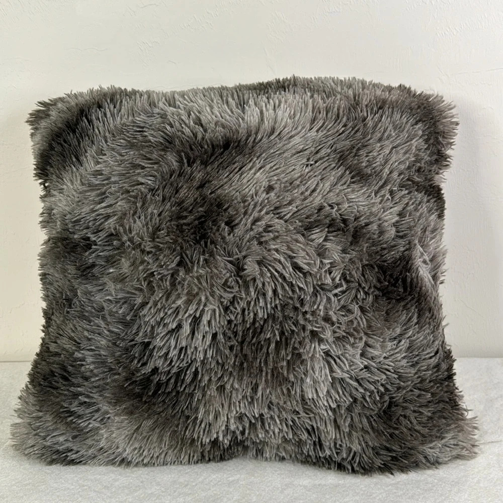 NICOLE MILLER SHAGGY FAUX FUR GRAY LARGE ACCENT THROW PILLOW - Picture 4 of 10